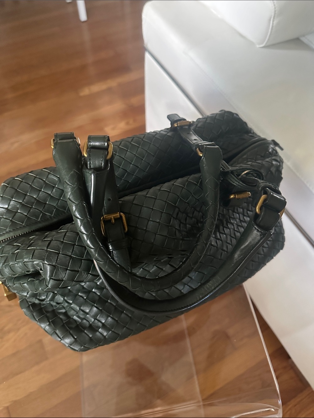 Bottega Veneta Dark Green Intrecciato Leather Shoulder Bag with Purple Interior - Picture 8 of 9